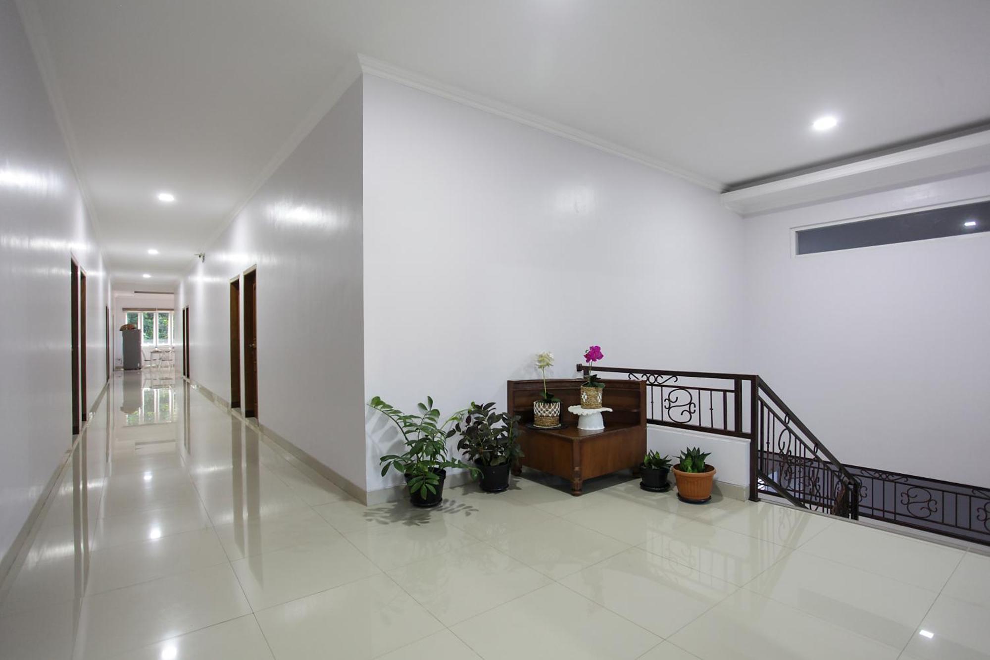 Banua Raya Homestay Yogyakarta Kültér fotó